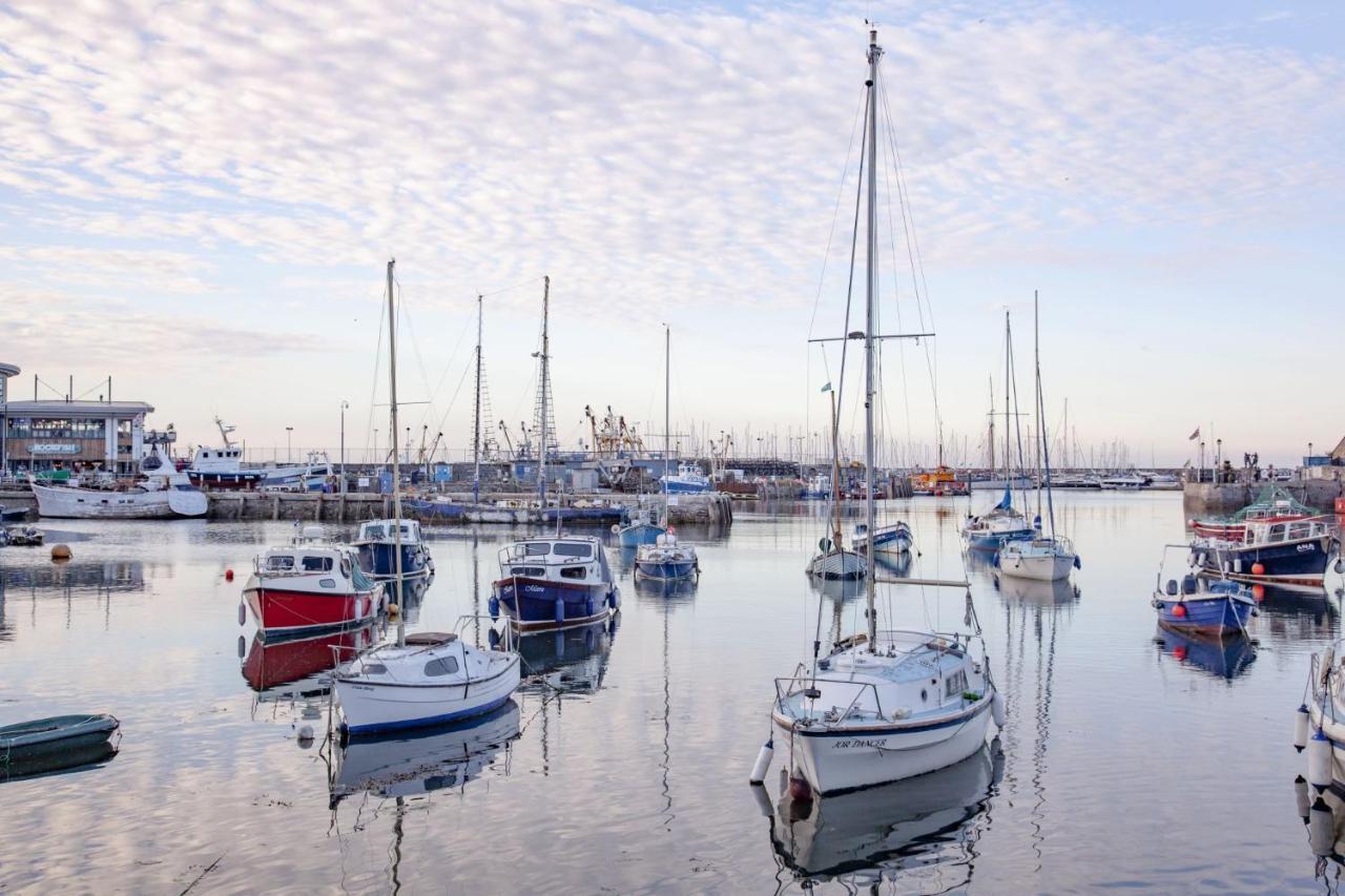 Golden Vanity, Maritime Suites, Brixham Exterior foto
